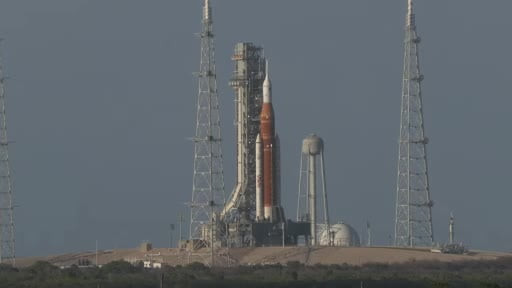 50 yıl aradan sonra insanlı Ay yörüngesi uçuşu başladı