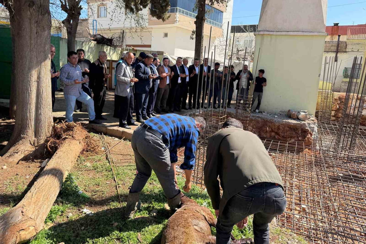 6 ŞUBAT KAHRAMANMARAŞ MERKEZLİ DEPREMLERDEN ETKİLENEN GAZİANTEP'İN ARABAN İLÇESİNE BAĞLI...