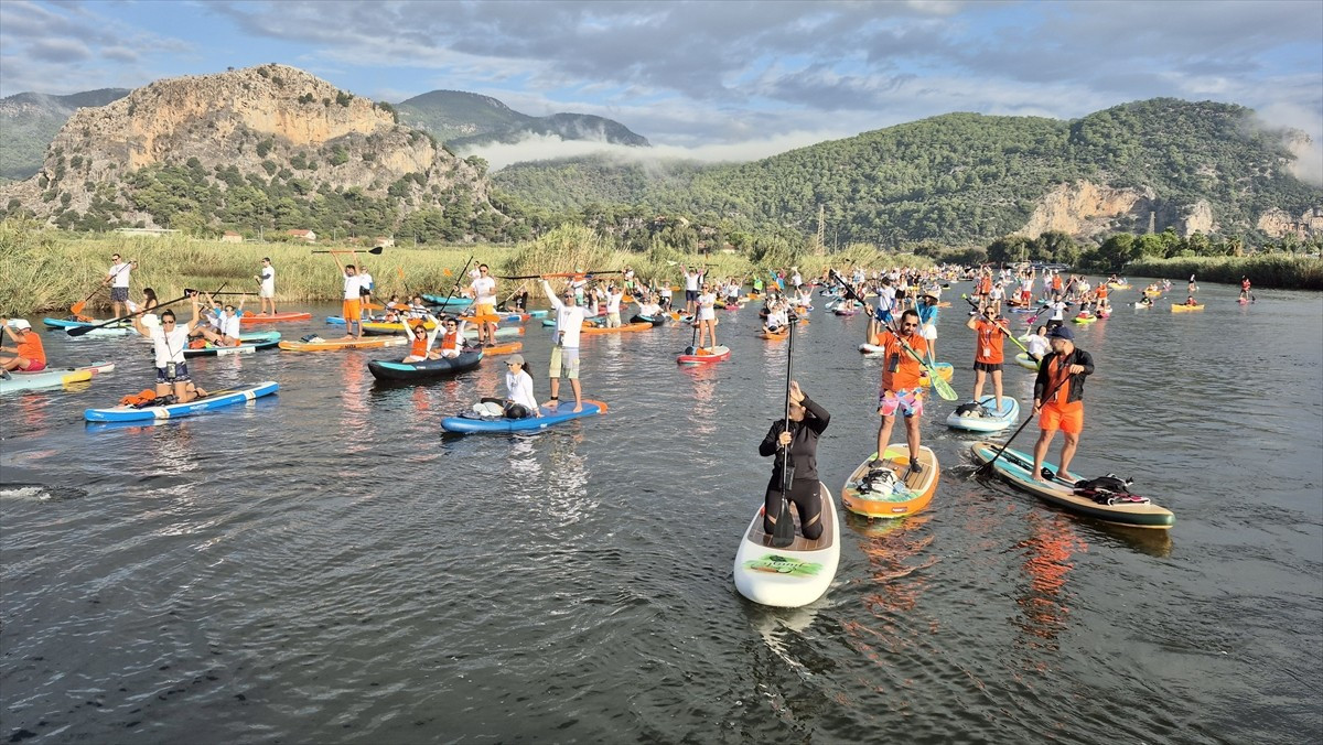 Muğla'nın Köyceğiz ve Ortaca ilçelerinde "6. Kano Fest 2025" etkinliği gerçekleştirildi.
Köyceğiz...