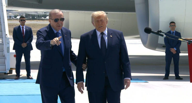 ABD Başkanı Donald Trump’ı taşıyan uçak Ankara’ya iniş yaptı