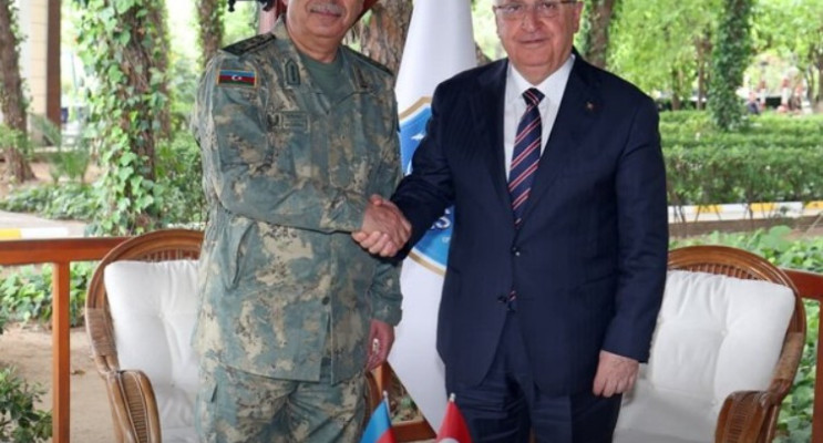 Bakan Güler, Azerbaycanlı Mevkidaşı Hasanov ile Bir Araya Geldi
