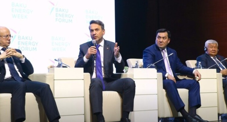 Bayraktar: Türkiye, Enerjide Bölgesel Merkez Olma Hedefini Güçlendiriyor