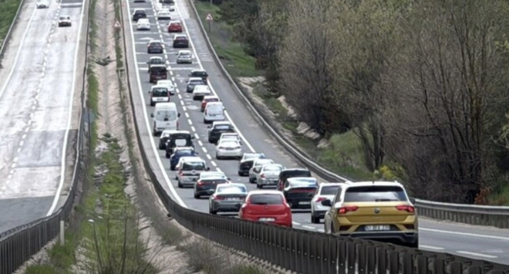 Bayram Dönüşü Trafik Yoğunluğu Başladı