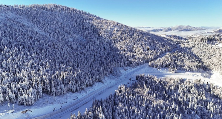 Çambaşı Yaylası'nda Kışın Büyüsü: Havadan Görüntüler