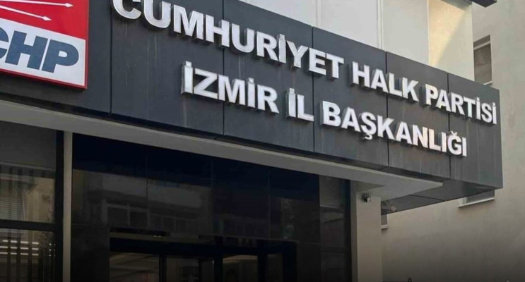 CHP İzmir'de Bayramlaşma Töreni İptal Edildi