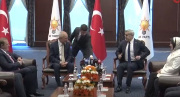 CHP’den 3 Bayram Sonra AK Parti’ye Ziyaret: “Ortak Paydada Bir Araya Gelmek Önemli”