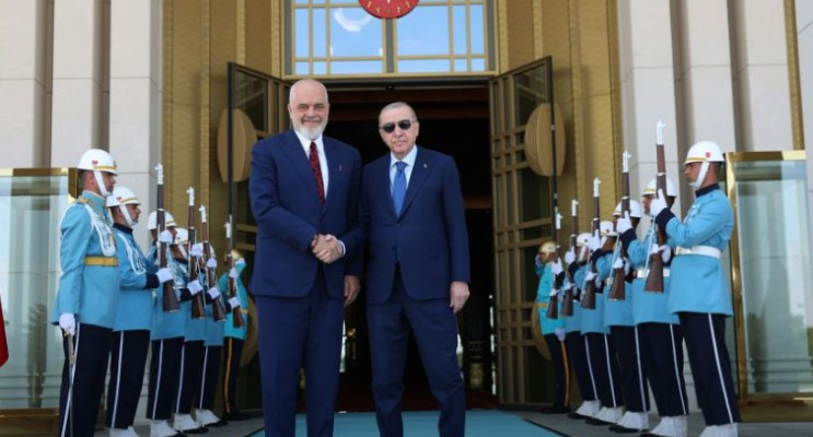 Cumhurbaşkanı Erdoğan Külliye'de görüşmelere devam ediyor: Karadağ, Slovakya ve Arnavutluk liderleriyle görüştü