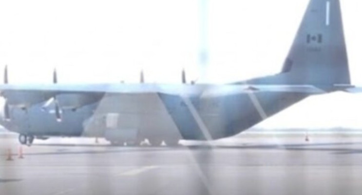 Dedeağaç’a Kanada uçağı indi, silah gemisi yolda !