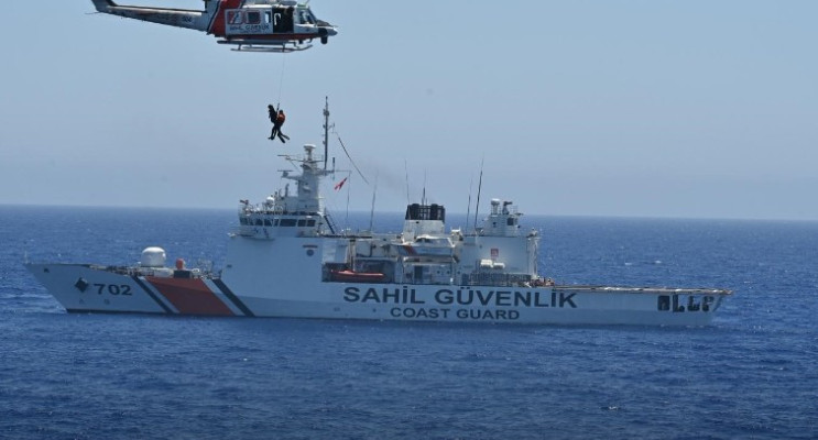 Doğu Akdeniz'de nefes kesen anlar: Türkiye-KKTC ortak tatbikatı