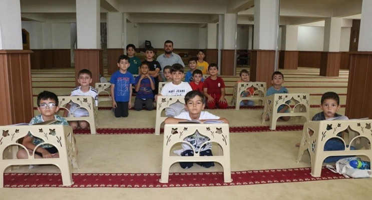 Erzincan'da yaz Kur'an kursları başladı, camiler çocuk sesleriyle şenlendi