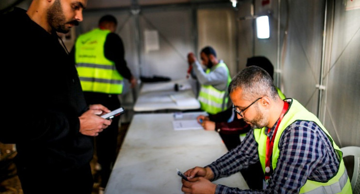 Gazze’de Yıkımın Ortasında Seçim: Filistinliler Sandık Başında