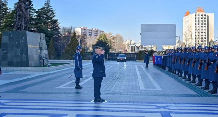 Hava Kuvvetleri Komutanı Kadıoğlu, Arnavut Meslektaşı Dimo ile Buluştu