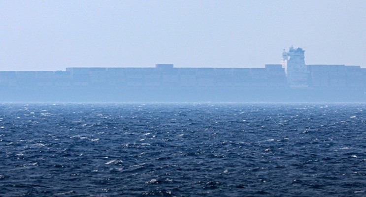 Hürmüz Boğazı’nda Kritik Gelişme: İran Dışı İlk Petrol Tankeri Geçiş Yaptı