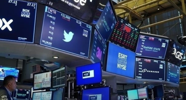 Hürmüz Gerilimi Küresel Piyasaları Sarsıyor: Petrol Yükseliyor, Borsalar Baskı Altında