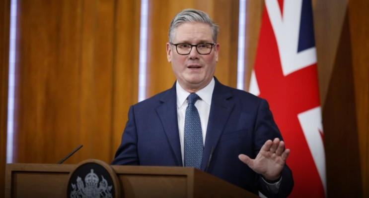 İngiltere Başbakanı: Ablukayı Destreklemiyoruz