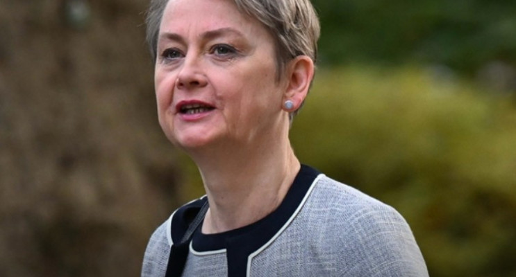 İngiltere: "Lübnan’ın da ateşkese dahil edildiğini görmek istiyoruz"