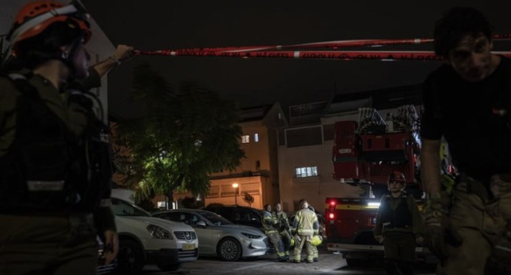 İran Füze Saldırısının Ardından İsrail'de Maddi Hasar