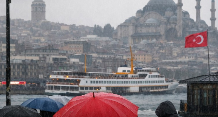 İstanbul’da Bayram Boyunca Soğuk ve Yağışlı Hava Etkili Olacak