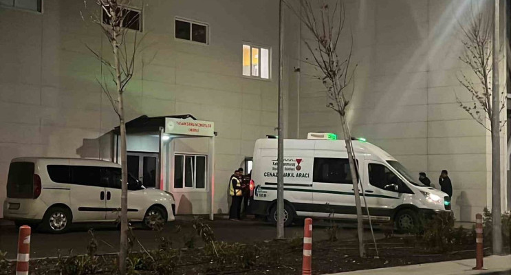 Kahramanmaraş’ta Eşini Vuran Adam Kaçtı