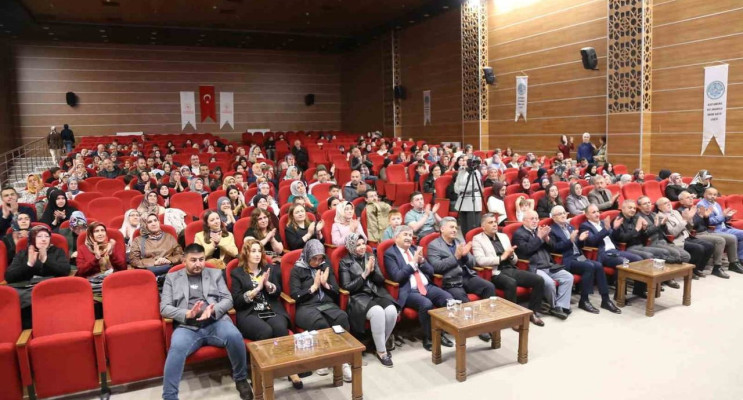 Kastamonu'da Hadis-i Şerif Yarışmasına Yoğun İlgi