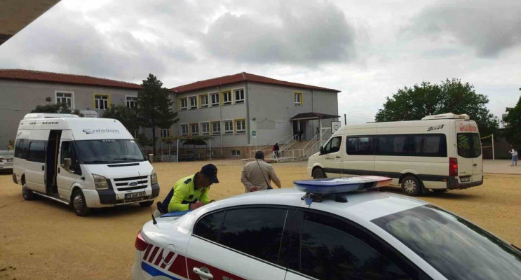 Kilis'te Öğrencilere Trafik Eğitimi ve Servis Denetimi Gerçekleştirildi