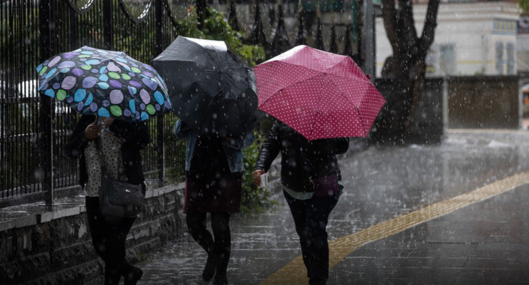 Meteoroloji Uyardı: 3 Gün Boyunca Kuvvetli Yağış Geliyor