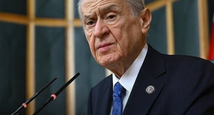 MHP, İstanbul İl ve İlçe Teşkilatlarını Feshetti