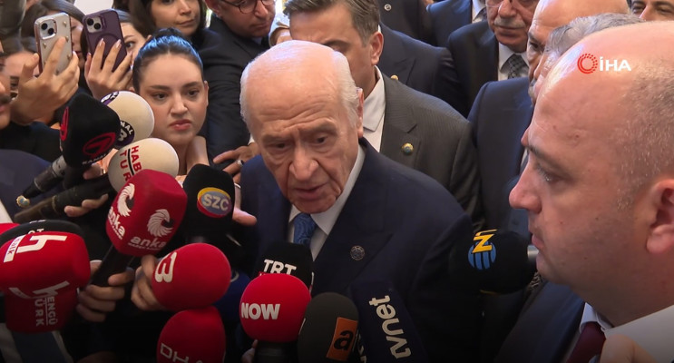 MHP Lideri Devlet Bahçeli  Semim Tartışmalarına Yanıt Olarak "Saat farkı dahi yoktur" Dedi.