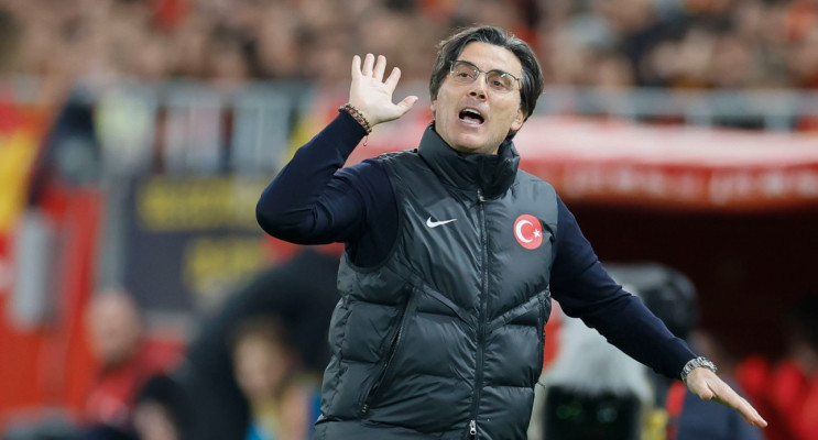 Montella: "Bu galibiyet bin zafere bedel, başımız dik döneceğiz"