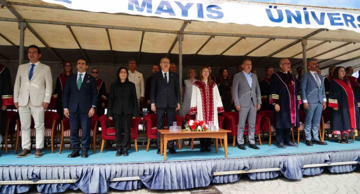 OMÜ Diş Hekimliği Fakültesi 129 mezun verdi