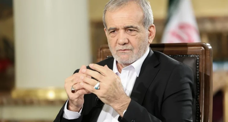 Pezeşkiyan: Toplumu kışkırtıyorlar ve bölmek istiyorlar