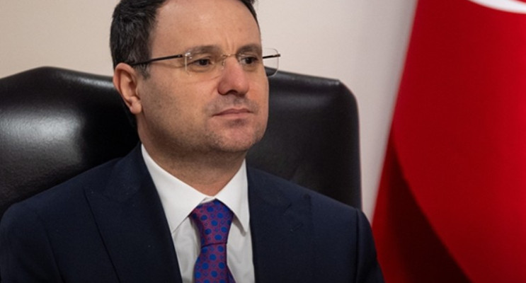 Sosyal Medyada Gerçek Kimlik Dönemi Başlıyor: Hakaret ve İtibar Suikastı Cezasız Kalmayacak