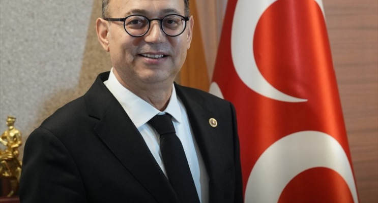 Topsakal’dan Dış Politika Mesajı: Türkiye Denge Siyasetiyle Çok Kutuplu Dünyada Konumlanıyor