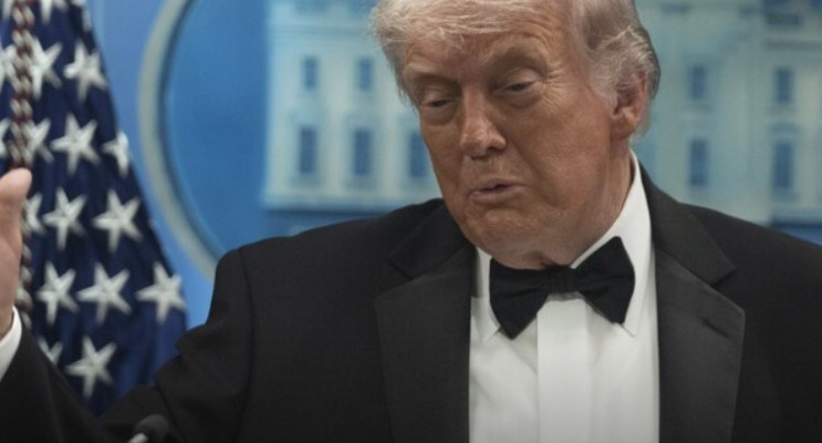 Trump’tan İran’a Uzun Süreli Deniz Ablukası Hazırlık Talimatı