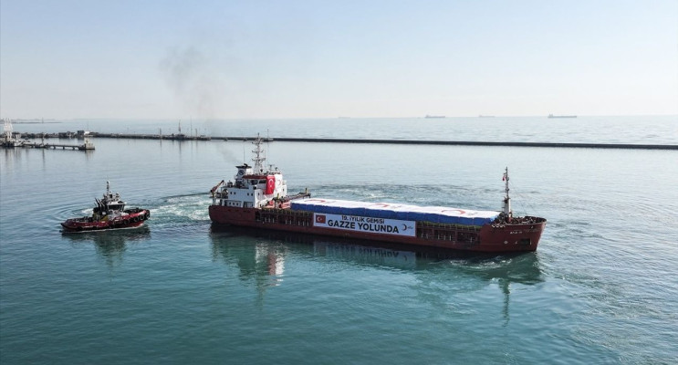 Türk Kızılay'ın 19. 'İyilik Gemisi' Gazze İçin Uğurlandı