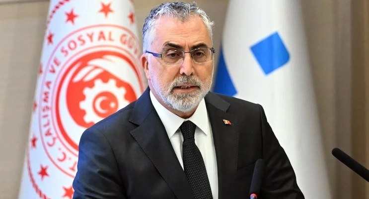 Vedat Işıkhan’dan CHP’ye tepki: Önce borcunuzu ödeyin