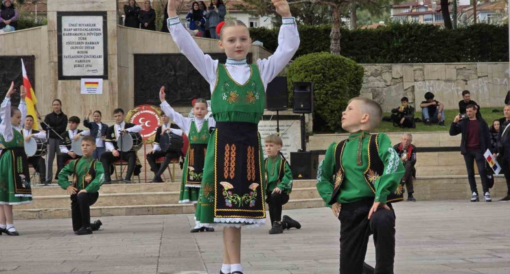 Yozgat Halk Dansları Şenliği Yoğun İlgiyle Gerçekleşti