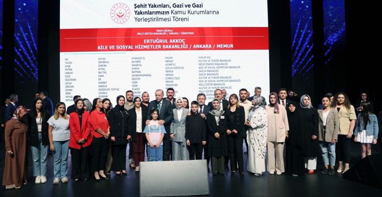 Cumhurbaşkanı Erdoğan'dan Şehit ve Gazi Yakınlarına Destek