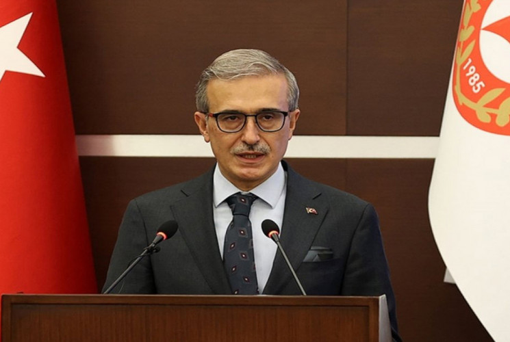 İsmail Demir Kimdir?