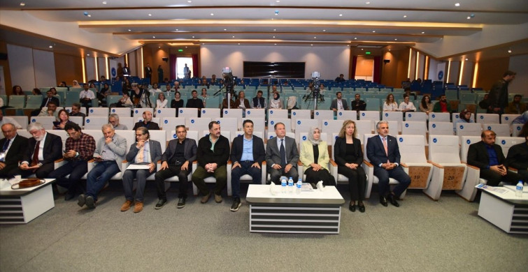 1. Uluslararası Van Sosyal Bilimler Sempozyumu Başladı