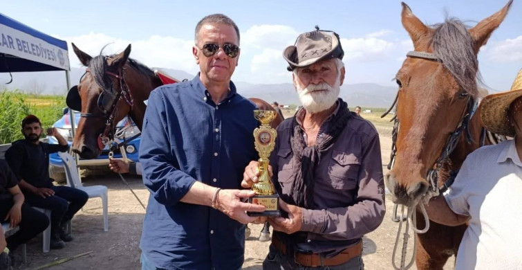 11. Geleneksel Yenipazar Rahvan At Yarışı Heyecanı