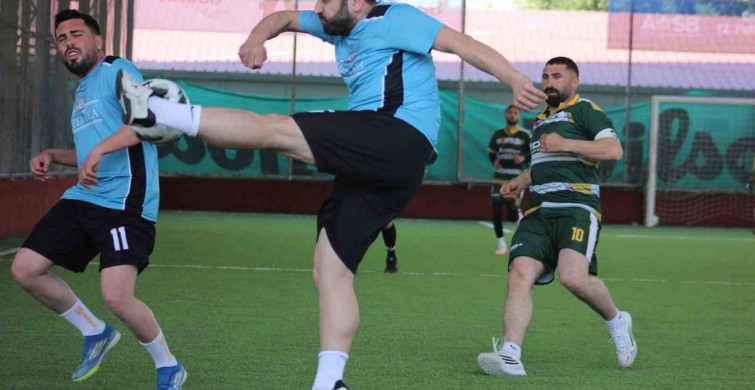 12. Geleneksel AOSB Futbol Turnuvası'nda İkinci Hafta Heyecanı