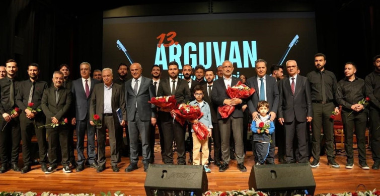 13. Arguvan Türkü Günleri Konseri Kapsamlı Bir Müzik Şöleni
