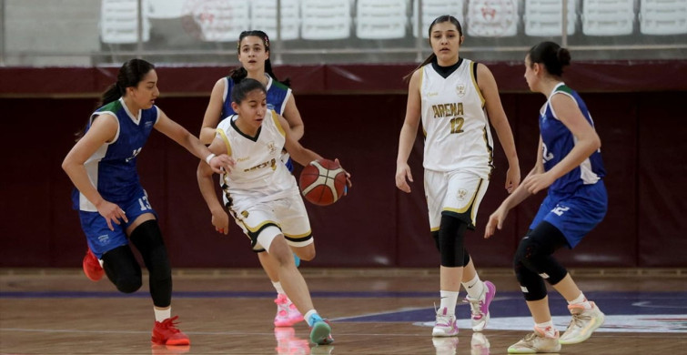 14 Yaş Altı Kızlar Anadolu Şampiyonası Kırklareli'de Devam Ediyor