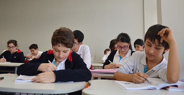 15 tatili ne zaman 2018 (Sömestre)! İşte MEB Öğretim yılı Takvimi