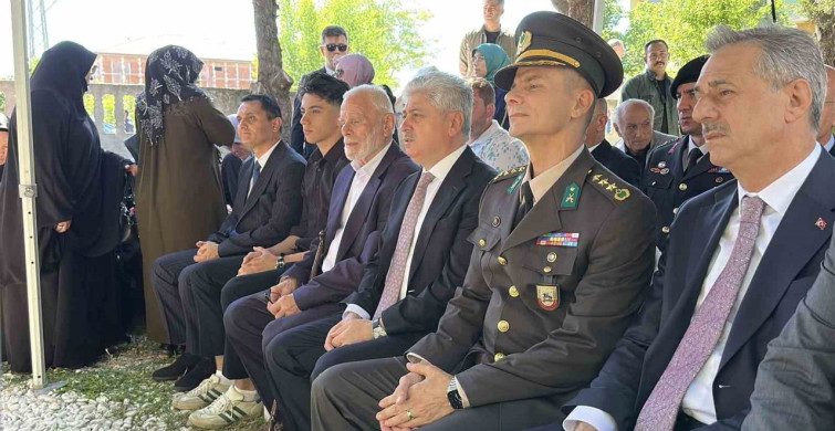 15 Temmuz şehidi, 10’uncu yıl dönümünde mezarı başında anıldı