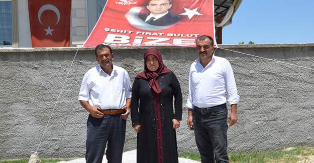 15 Temmuz Şehidinin Annesine Son Sözleri 'Şehit Olursam Sakın Elini Dizine Vurma'