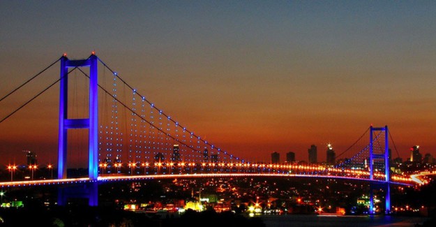 15 Temmuz Şehitler Köprüsü'nde Trafik Durdu!
