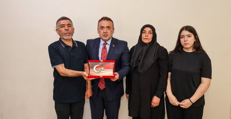 15 Temmuz'da şehit ailesine anlamlı ziyaret