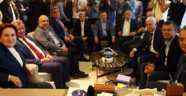 15 Vekil Krizi Devam Ediyor! Bedenler İYİ Parti'de Ama Ruhları CHP'de!